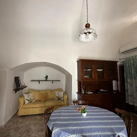 شقة Corte Palmisano غالّيبولي